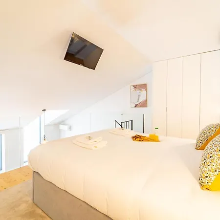 Charming Studio Goncalo Velho By House And People Apartment