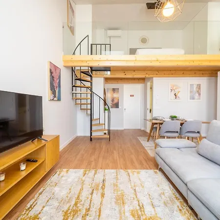 Charming Studio Goncalo Velho By House And People * Viana do Castelo